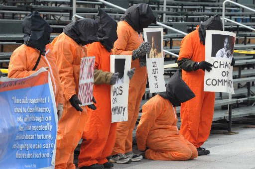 Las protestas contra Bush se realizaron frente a la Casa Blanca.