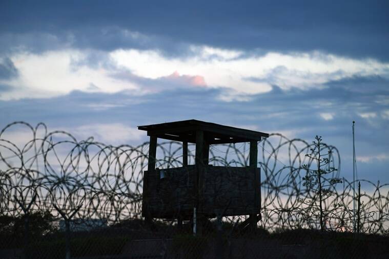 20 aos despus, la historia detrs de la foto de Guantnamo que no desaparece