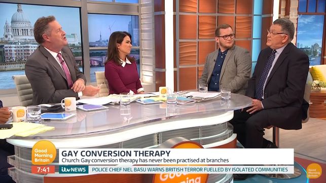 Programa Good Morning Britain con el invitado Mike Davidson, a la derecha, que afirma que puede "curar" la homosexualidad.