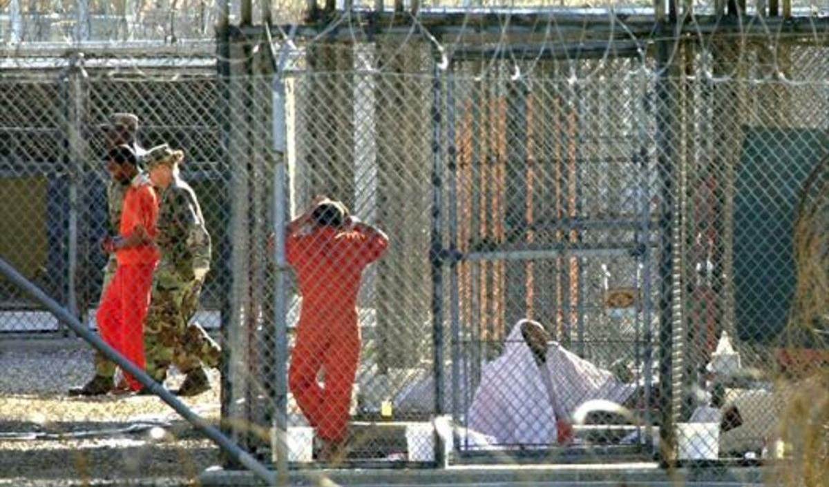 Detenidos en la prisin de Guantnamo