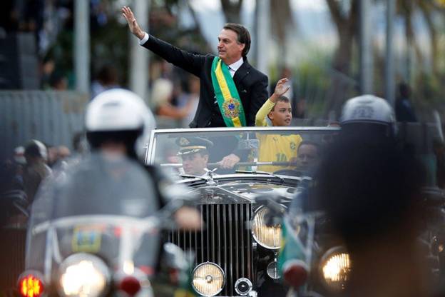 El presidente Jair Bolsonaro de Brasil ha aflojado las regulaciones amaznicas. (Adriano Machado/Reuters)