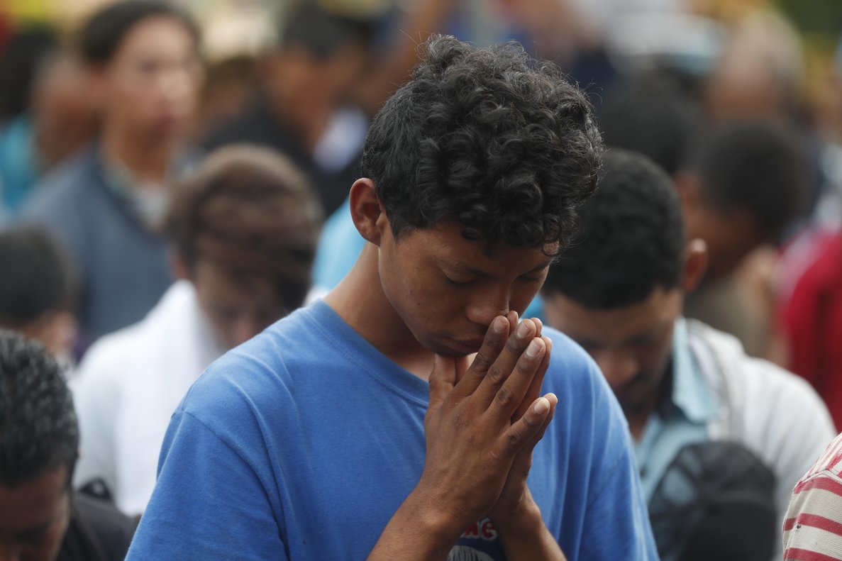 Los 42 inmigrantes fueron arrestados el domingo en territorio estadounidense tras ingresar por la frontera desde Tijuana (Mxico).