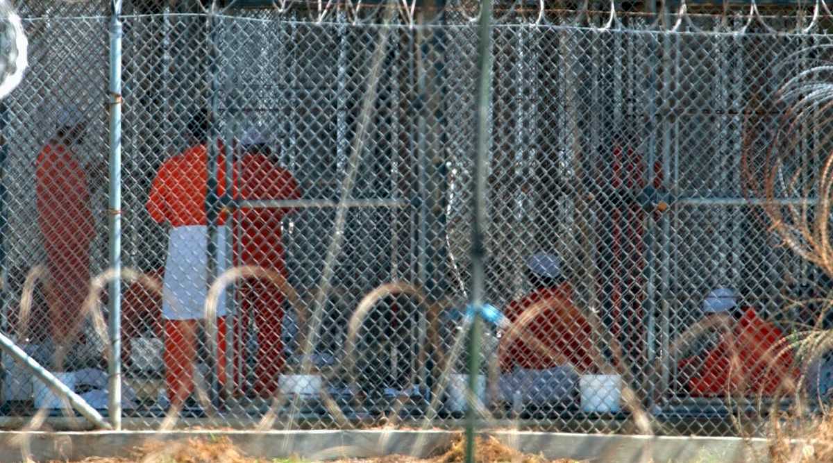 20 aos despus, la historia detrs de la foto de Guantnamo que no desaparece